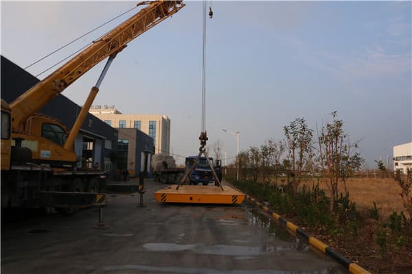 load transfer trolley for smelting plant